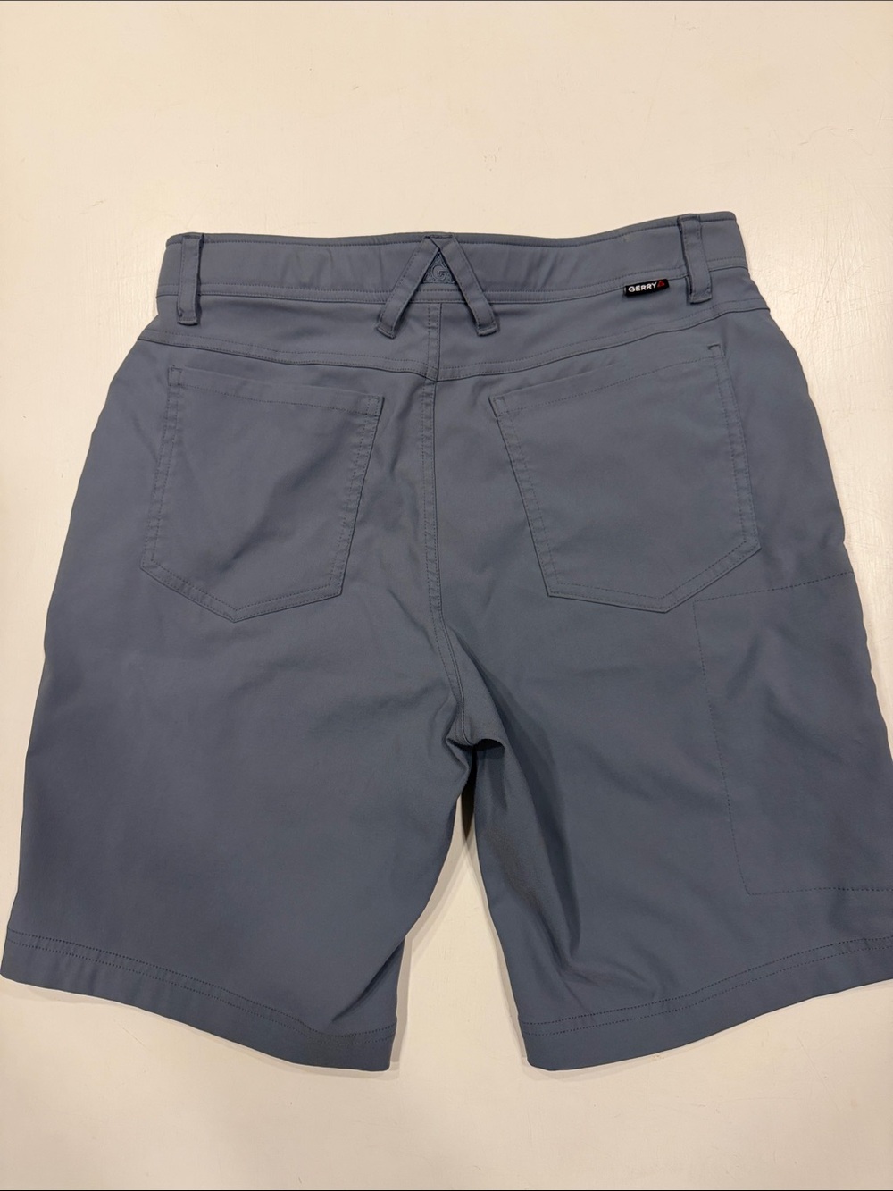 Gerry Men's Gray Hybrid Shorts with Integrated Belt - Picture 7 of 13